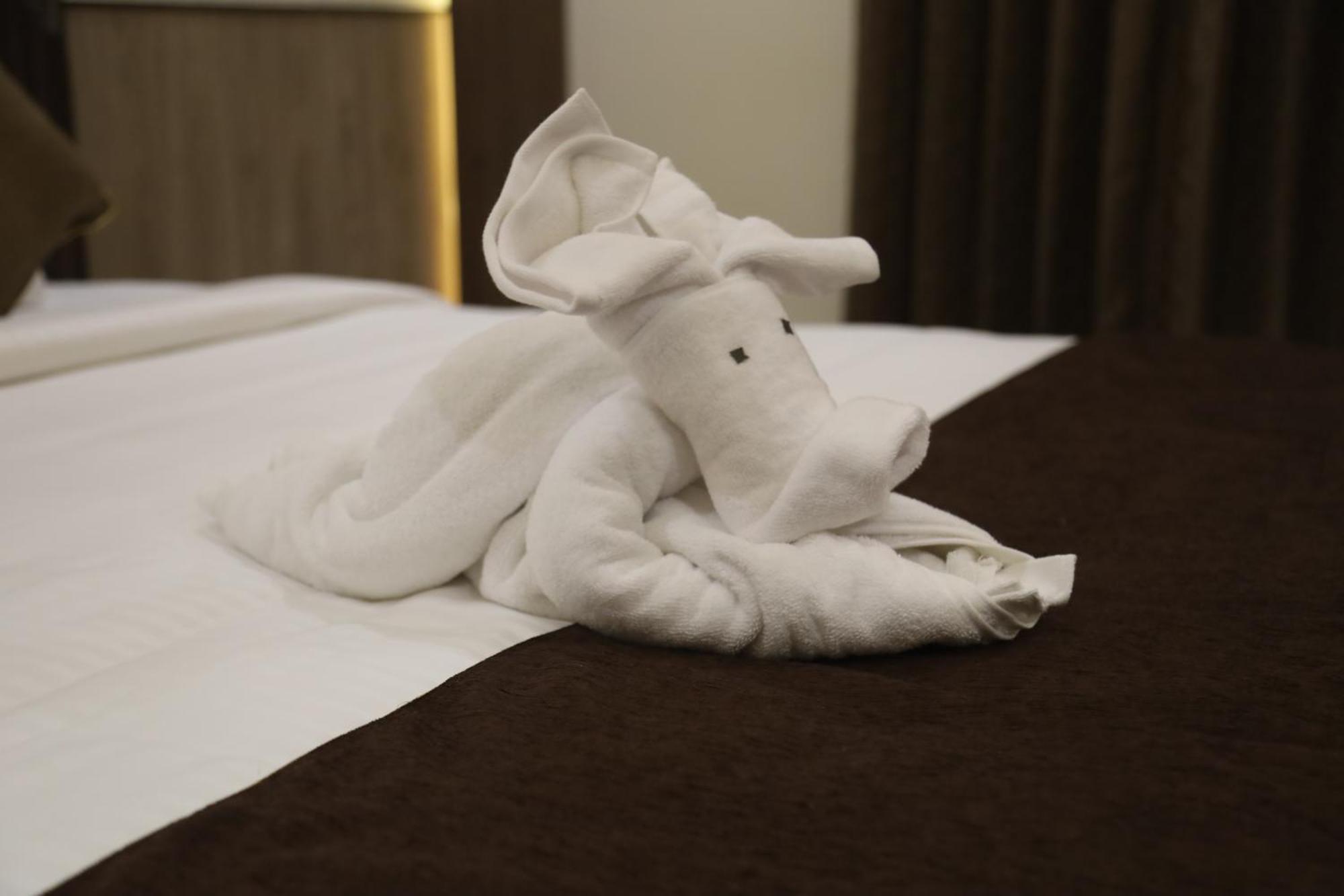 Kings Bury Inn Kumbakonam Bagian luar foto